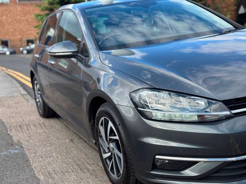 2019 VOLKSWAGEN GOLF 2019 VOLKSWAGEN GOLF