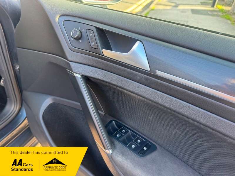 2017 VOLKSWAGEN GOLF 2017 VOLKSWAGEN GOLF