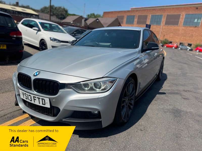 A 2013 BMW 3 SERIES 3.0 330d M Sport Auto xDrive Euro 5 (s/s) 4dr A 2013 BMW 3 SERIES 3.0 330d M Sport Auto xDrive Euro 5 (s/s) 4dr