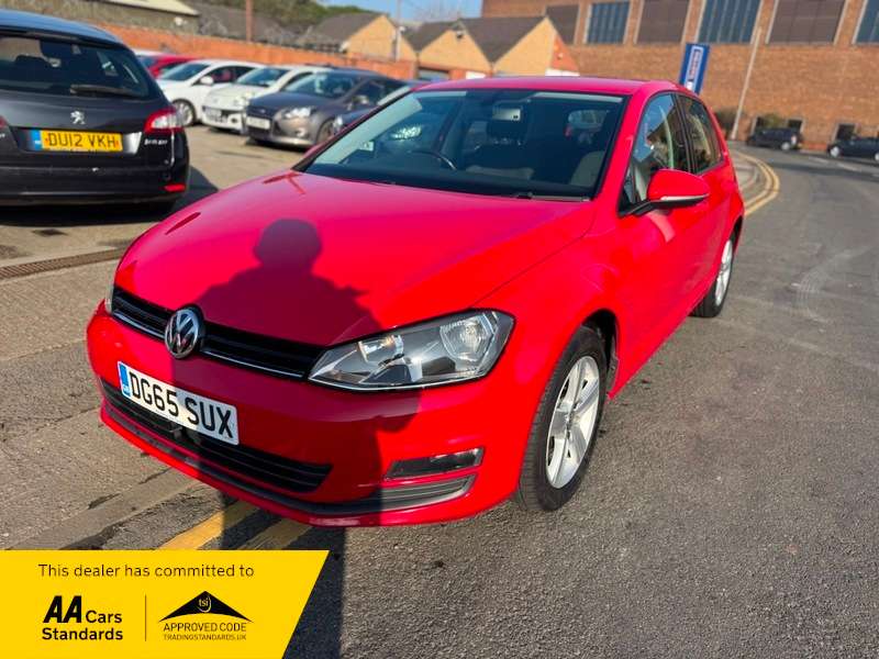 A 2015 VOLKSWAGEN GOLF 1.4 TSI BlueMotion Tech Match DSG Euro 6 (s/s) 5dr A 2015 VOLKSWAGEN GOLF 1.4 TSI BlueMotion Tech Match DSG Euro 6 (s/s) 5dr