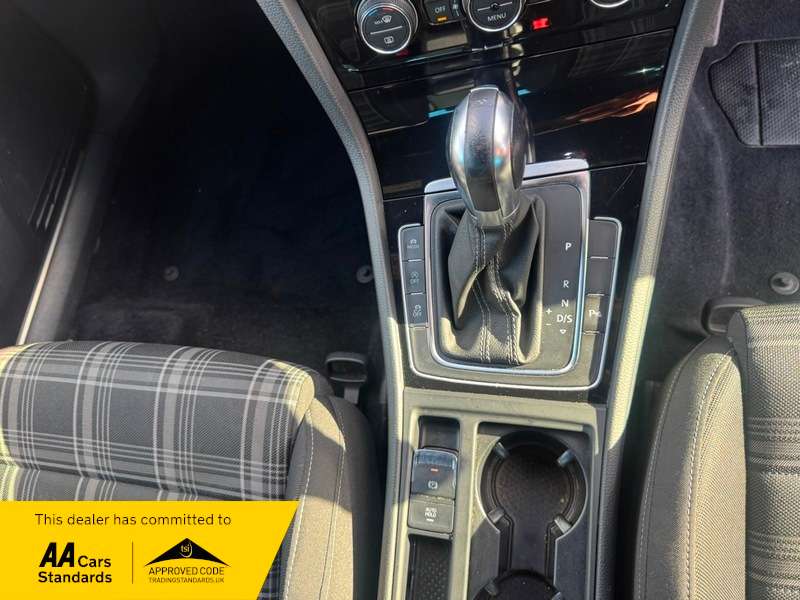 2017 VOLKSWAGEN GOLF 2017 VOLKSWAGEN GOLF