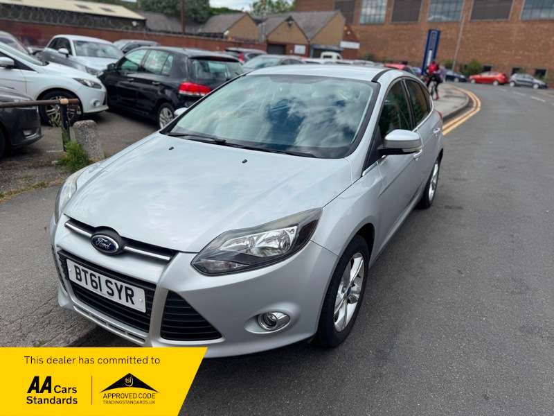 A 2012 FORD FOCUS 1.6 Zetec Powershift Euro 5 5dr A 2012 FORD FOCUS 1.6 Zetec Powershift Euro 5 5dr