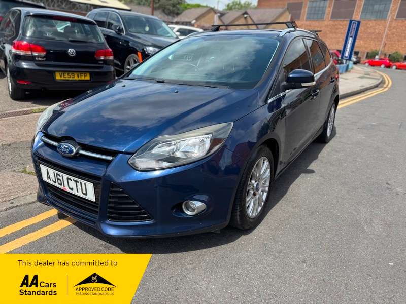A 2011 FORD FOCUS 1.6 Titanium Powershift Euro 5 5dr A 2011 FORD FOCUS 1.6 Titanium Powershift Euro 5 5dr