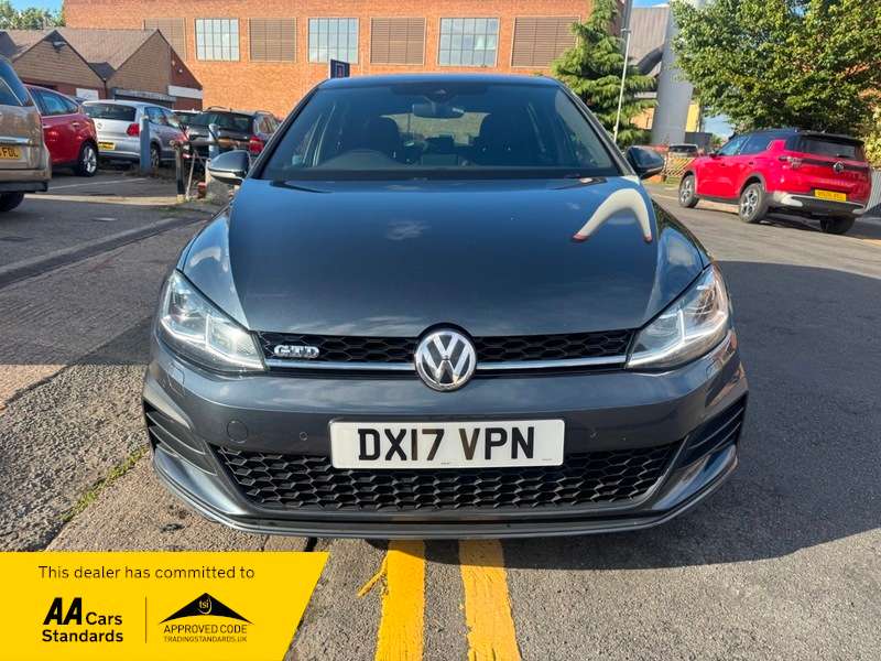 2017 VOLKSWAGEN GOLF 2017 VOLKSWAGEN GOLF