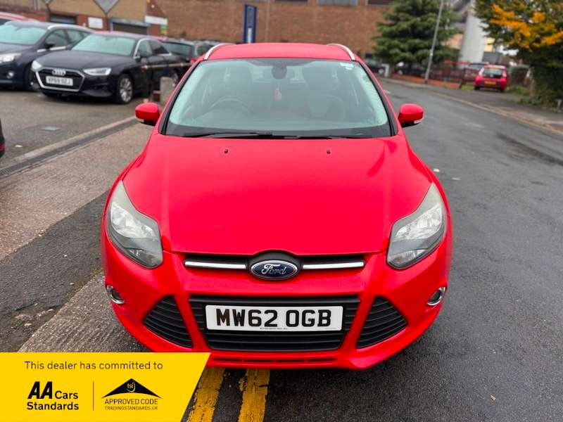 A 2013 FORD FOCUS 1.6 Zetec Powershift Euro 5 5dr A 2013 FORD FOCUS 1.6 Zetec Powershift Euro 5 5dr