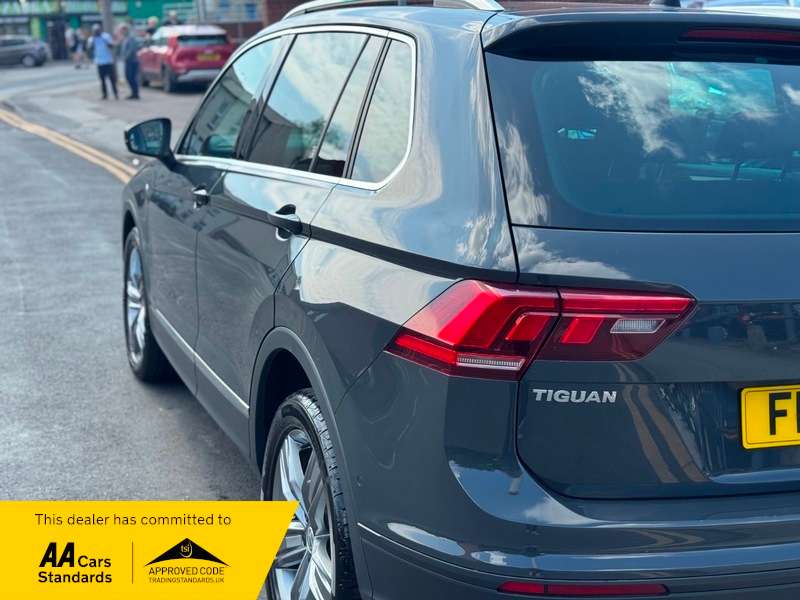 2019 VOLKSWAGEN TIGUAN 2019 VOLKSWAGEN TIGUAN