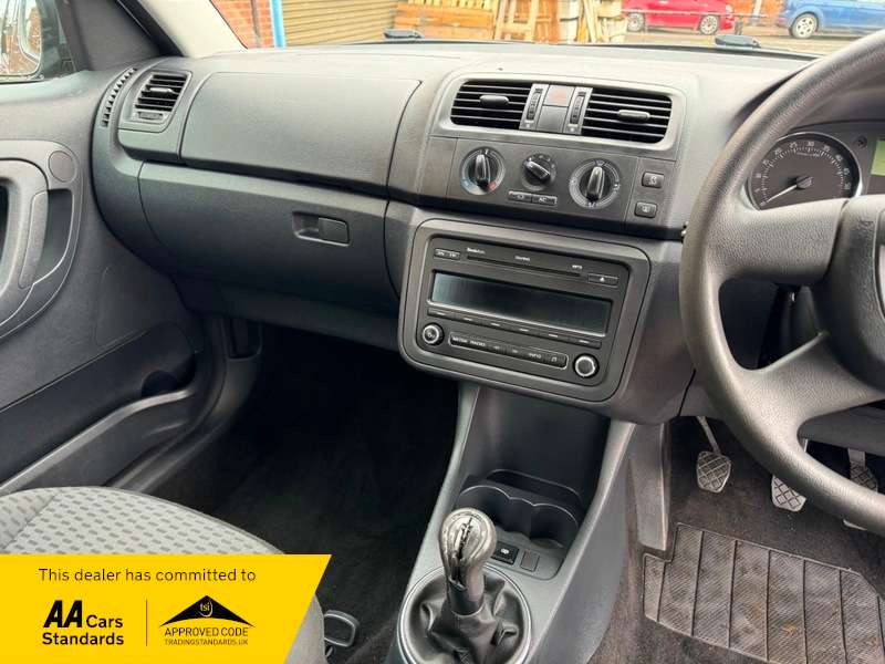 2011 SKODA ROOMSTER 2011 SKODA ROOMSTER