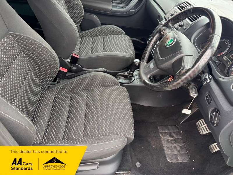 2010 SKODA FABIA 2010 SKODA FABIA