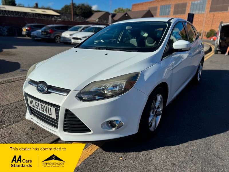 A 2011 FORD FOCUS 1.6 Zetec Powershift Euro 5 5dr A 2011 FORD FOCUS 1.6 Zetec Powershift Euro 5 5dr