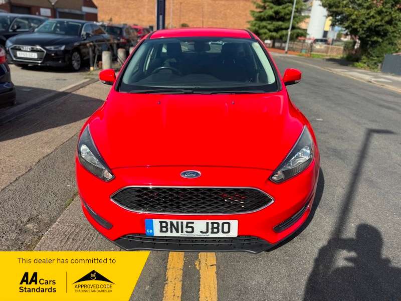 A 2015 FORD FOCUS 1.6 Zetec Powershift Euro 6 5dr A 2015 FORD FOCUS 1.6 Zetec Powershift Euro 6 5dr