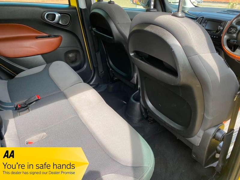 2014 FIAT 500L 2014 FIAT 500L