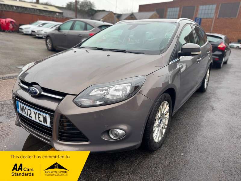 A 2012 FORD FOCUS 1.6 Titanium Powershift Euro 5 5dr A 2012 FORD FOCUS 1.6 Titanium Powershift Euro 5 5dr
