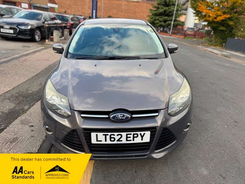 A 2012 FORD FOCUS 1.6 Titanium Powershift Euro 5 5dr A 2012 FORD FOCUS 1.6 Titanium Powershift Euro 5 5dr