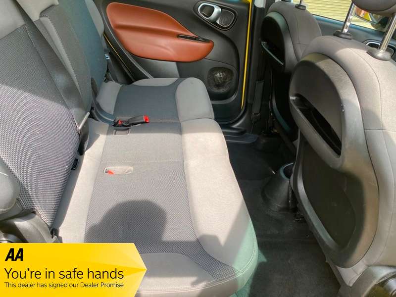 2014 FIAT 500L 2014 FIAT 500L