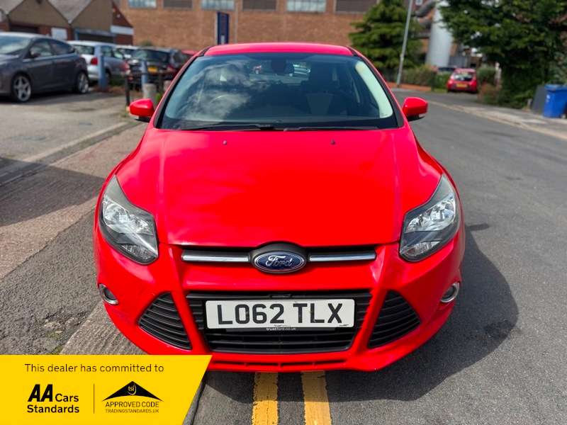 A 2013 FORD FOCUS 1.6 Zetec Powershift Euro 5 5dr A 2013 FORD FOCUS 1.6 Zetec Powershift Euro 5 5dr