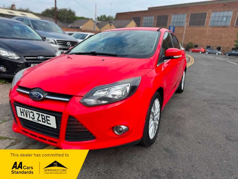 A 2013 FORD FOCUS 1.6 Zetec Powershift Euro 5 5dr A 2013 FORD FOCUS 1.6 Zetec Powershift Euro 5 5dr