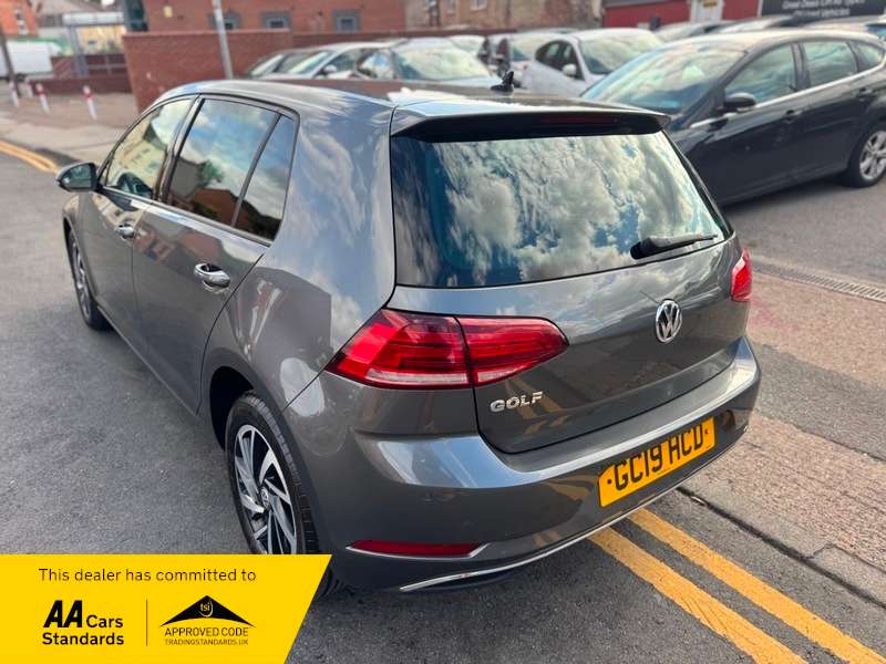 2019 VOLKSWAGEN GOLF 2019 VOLKSWAGEN GOLF