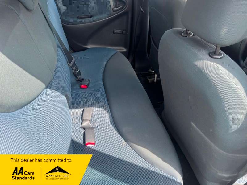 2005 TOYOTA YARIS 2005 TOYOTA YARIS