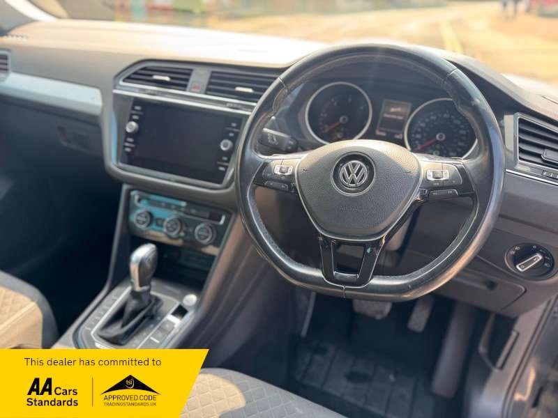 2019 VOLKSWAGEN TIGUAN 2019 VOLKSWAGEN TIGUAN