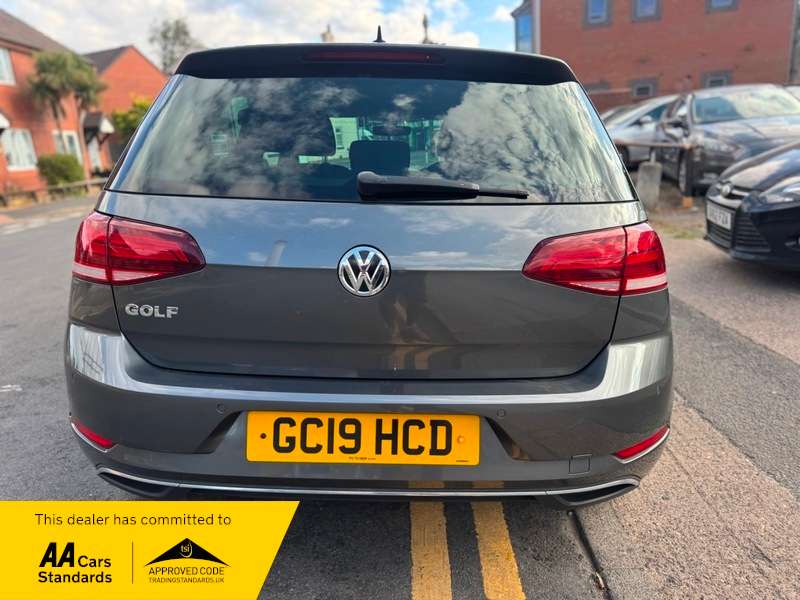 2019 VOLKSWAGEN GOLF 2019 VOLKSWAGEN GOLF