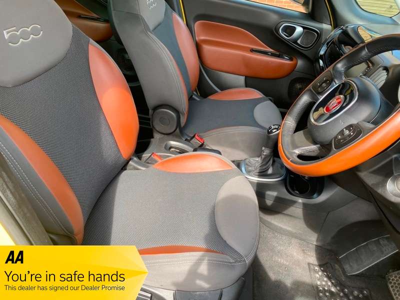 2014 FIAT 500L 2014 FIAT 500L