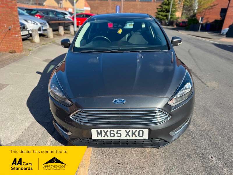 A 2015 FORD FOCUS 1.6 Titanium Powershift Euro 6 5dr A 2015 FORD FOCUS 1.6 Titanium Powershift Euro 6 5dr