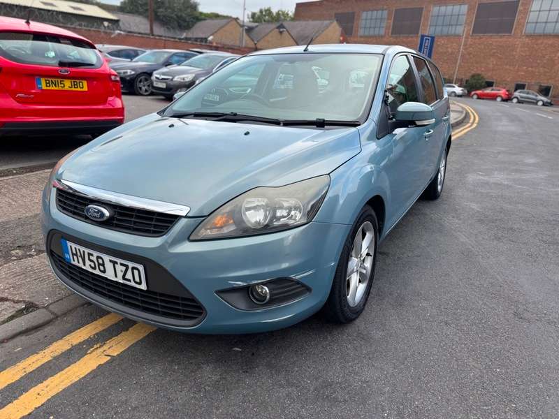A 2008 FORD FOCUS 1.6 Zetec 5dr A 2008 FORD FOCUS 1.6 Zetec 5dr