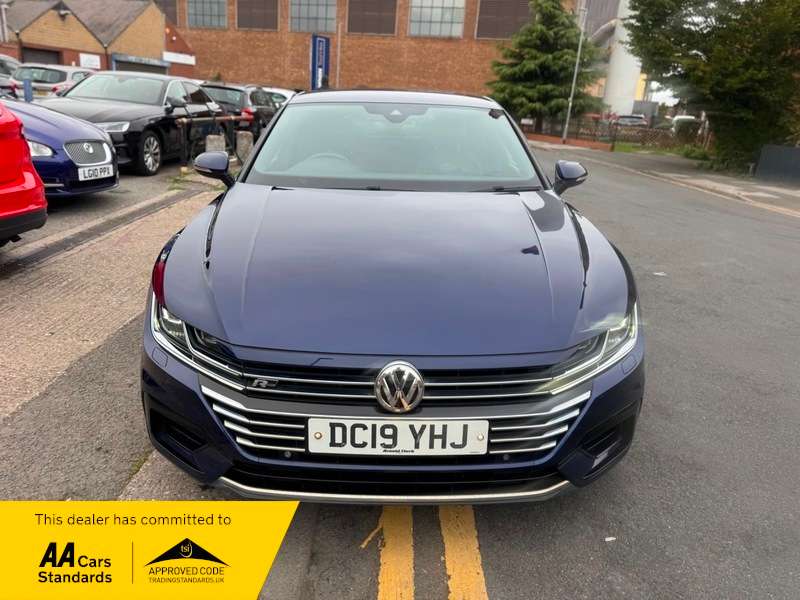 A 2019 VOLKSWAGEN ARTEON 2.0 TDI R-Line Fastback DSG Euro 6 (s/s) 5dr A 2019 VOLKSWAGEN ARTEON 2.0 TDI R-Line Fastback DSG Euro 6 (s/s) 5dr