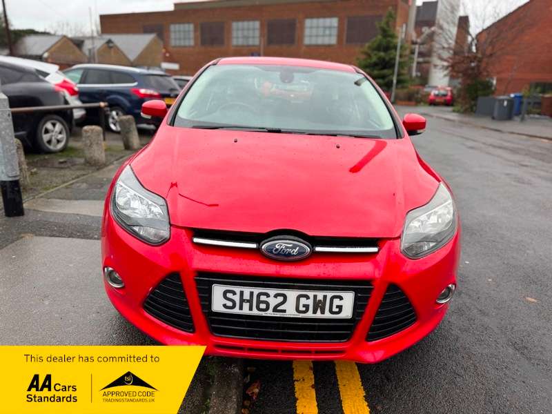A 2012 FORD FOCUS 1.6 Titanium Powershift Euro 5 5dr A 2012 FORD FOCUS 1.6 Titanium Powershift Euro 5 5dr