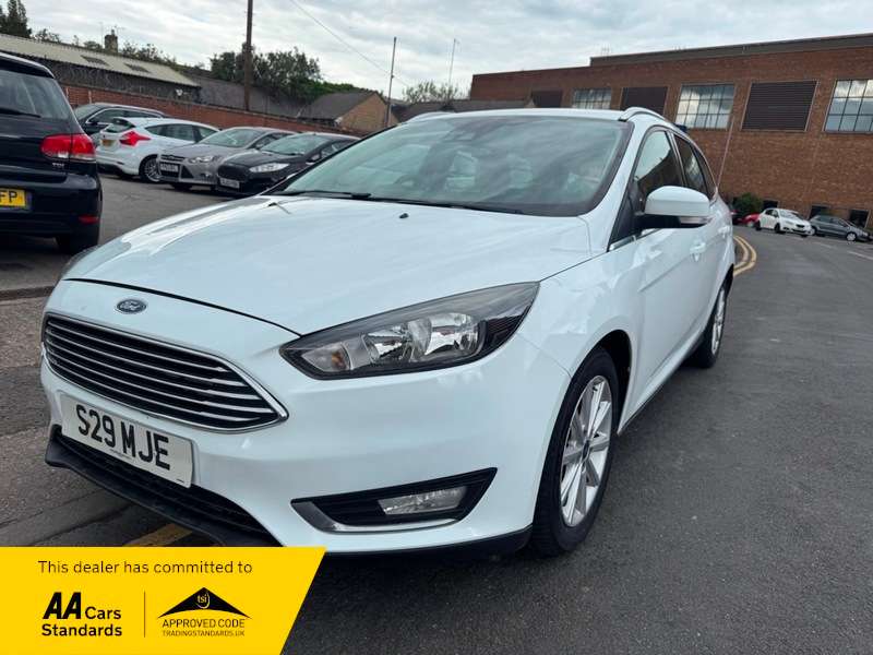 A 2015 FORD FOCUS 1.6 Titanium Powershift Euro 6 5dr A 2015 FORD FOCUS 1.6 Titanium Powershift Euro 6 5dr