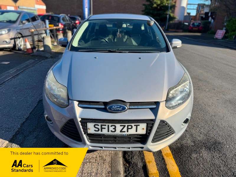 A 2013 FORD FOCUS ZETEC A 2013 FORD FOCUS ZETEC