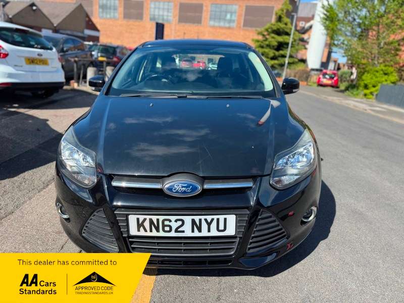 A 2012 FORD FOCUS 1.6 Zetec Powershift Euro 5 5dr A 2012 FORD FOCUS 1.6 Zetec Powershift Euro 5 5dr