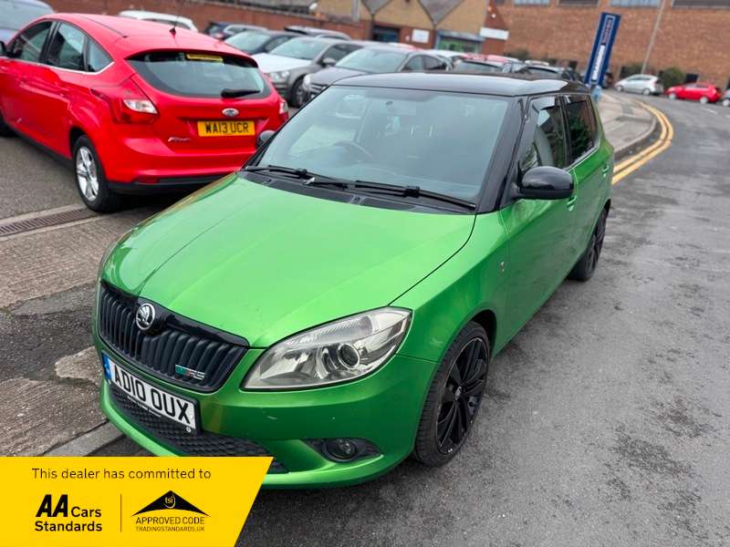 A 2010 SKODA FABIA 1.4 TSI vRS DSG Euro 5 5dr A 2010 SKODA FABIA 1.4 TSI vRS DSG Euro 5 5dr