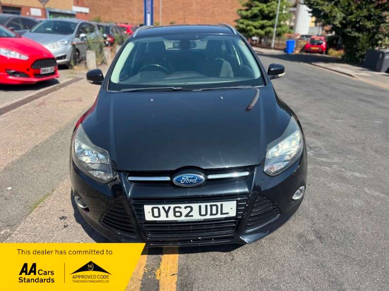 A 2012 FORD FOCUS 1.6 Titanium Powershift Euro 5 5dr A 2012 FORD FOCUS 1.6 Titanium Powershift Euro 5 5dr