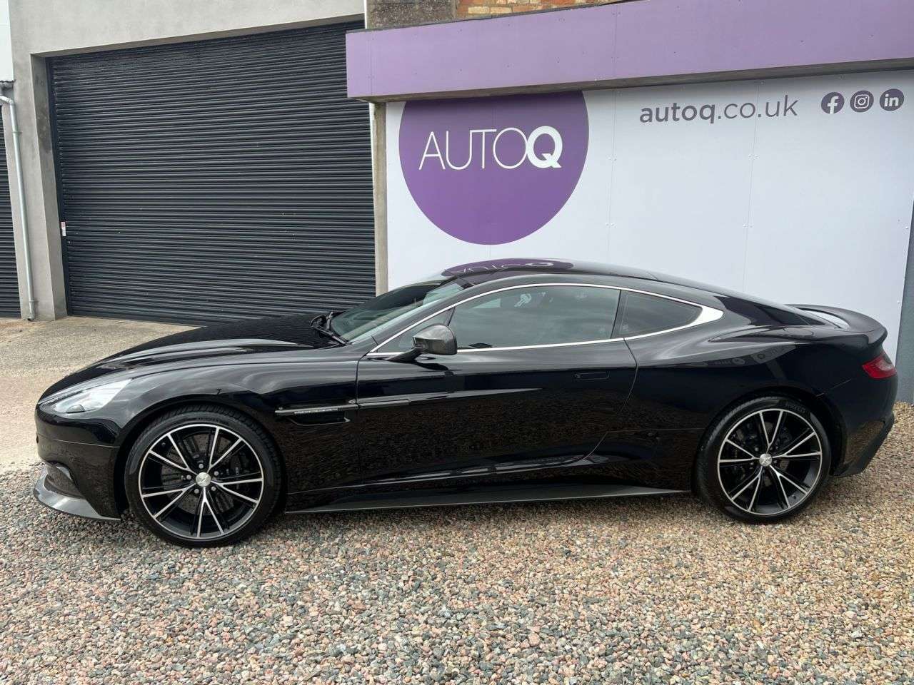 2013 ASTON MARTIN VANQUISH 2013 ASTON MARTIN VANQUISH