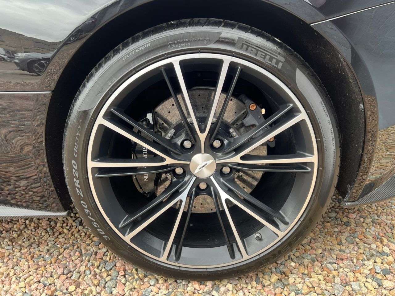 2013 ASTON MARTIN VANQUISH 2013 ASTON MARTIN VANQUISH