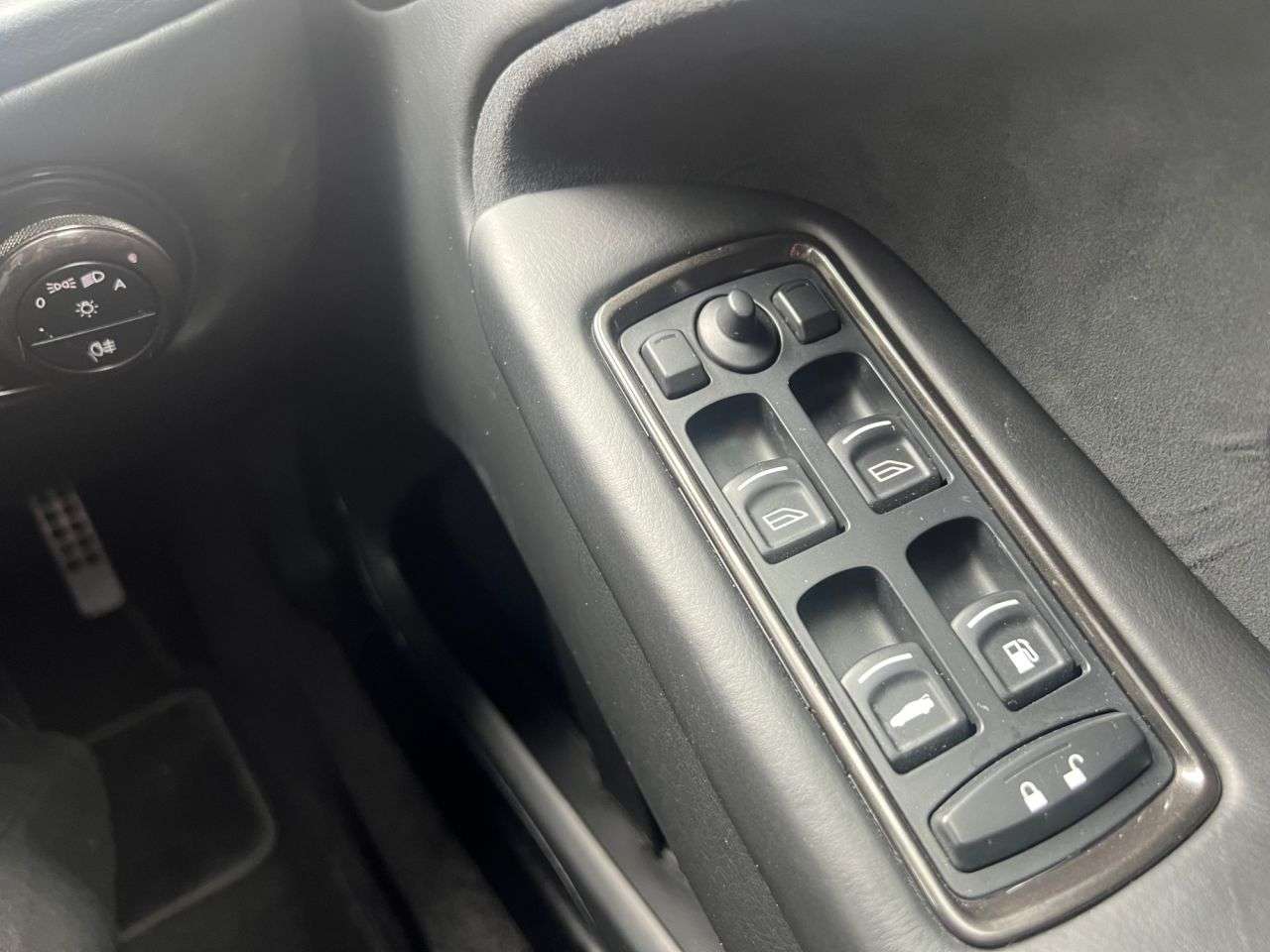 2013 ASTON MARTIN VANQUISH 2013 ASTON MARTIN VANQUISH