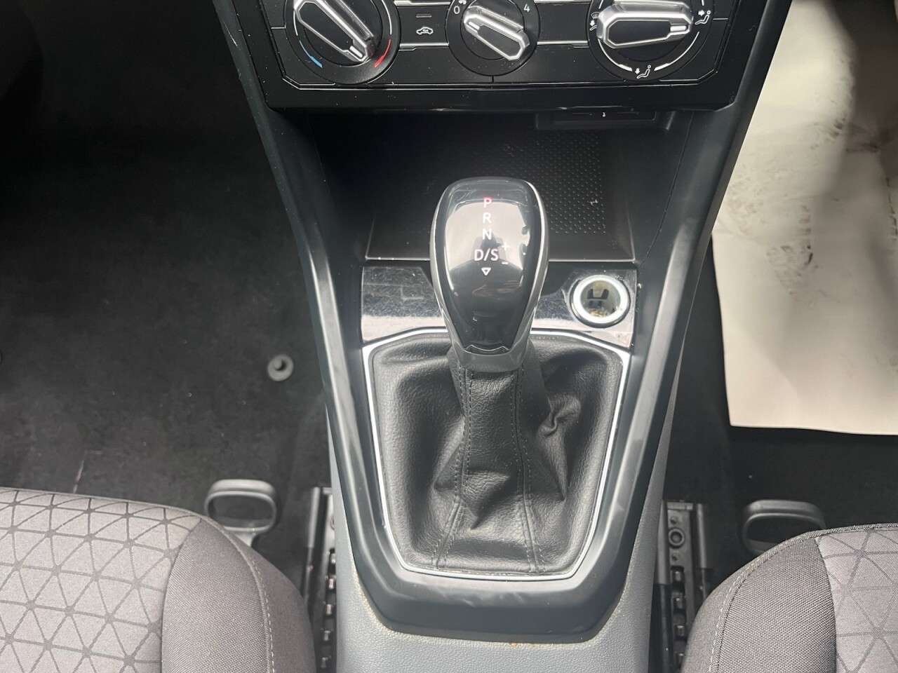 2021 VOLKSWAGEN T-CROSS 2021 VOLKSWAGEN T-CROSS