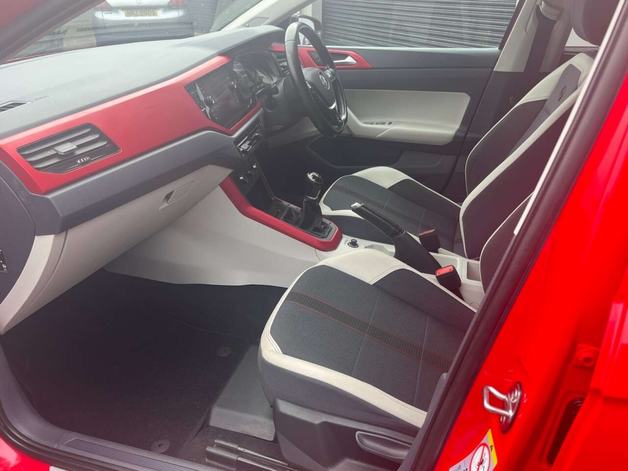 2018 VOLKSWAGEN POLO 2018 VOLKSWAGEN POLO