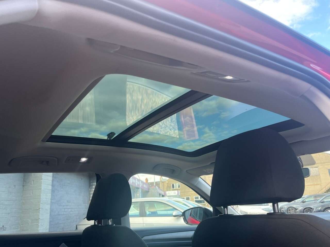 2020 VOLKSWAGEN T-ROC 2020 VOLKSWAGEN T-ROC