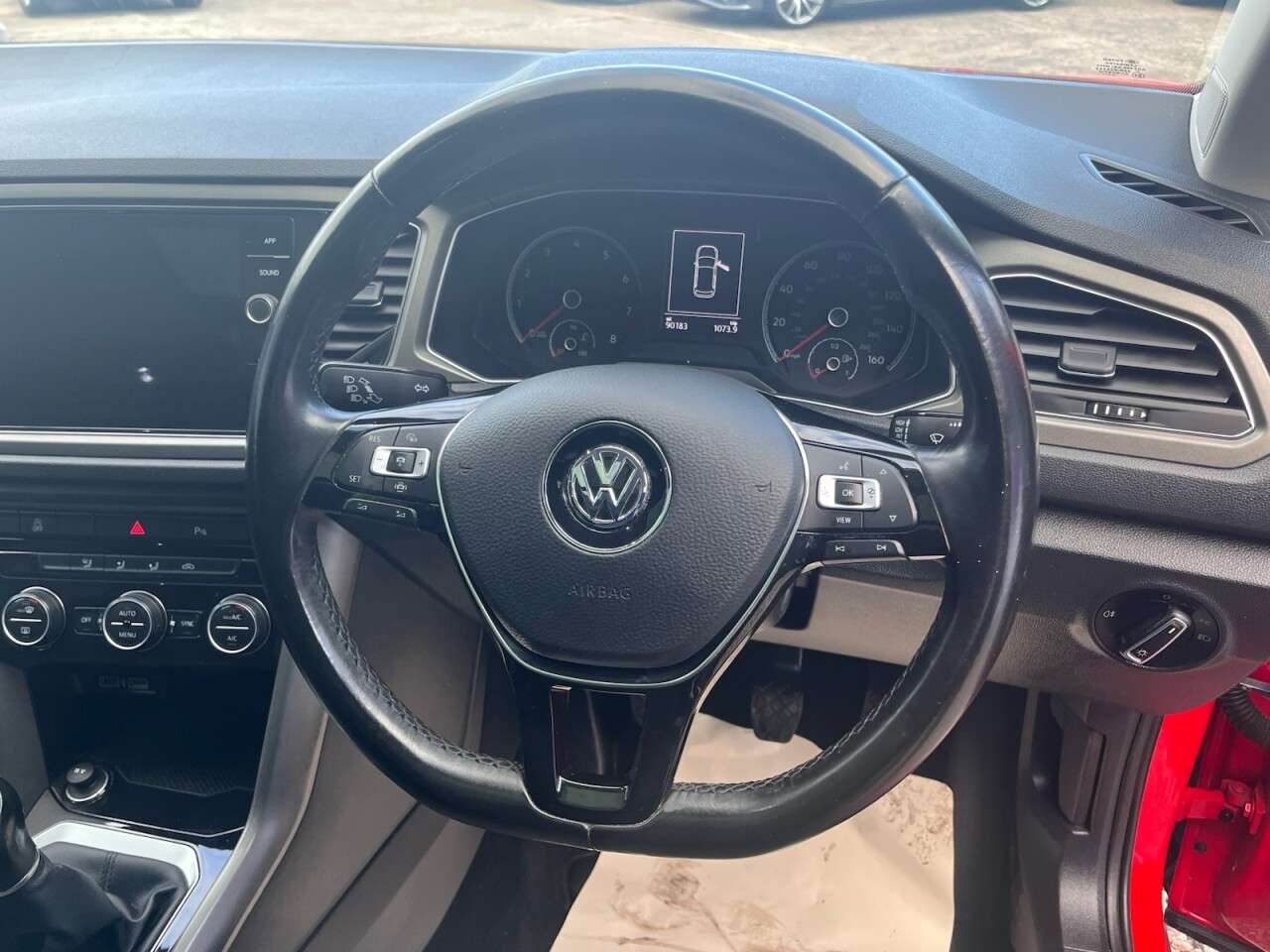 2020 VOLKSWAGEN T-ROC 2020 VOLKSWAGEN T-ROC