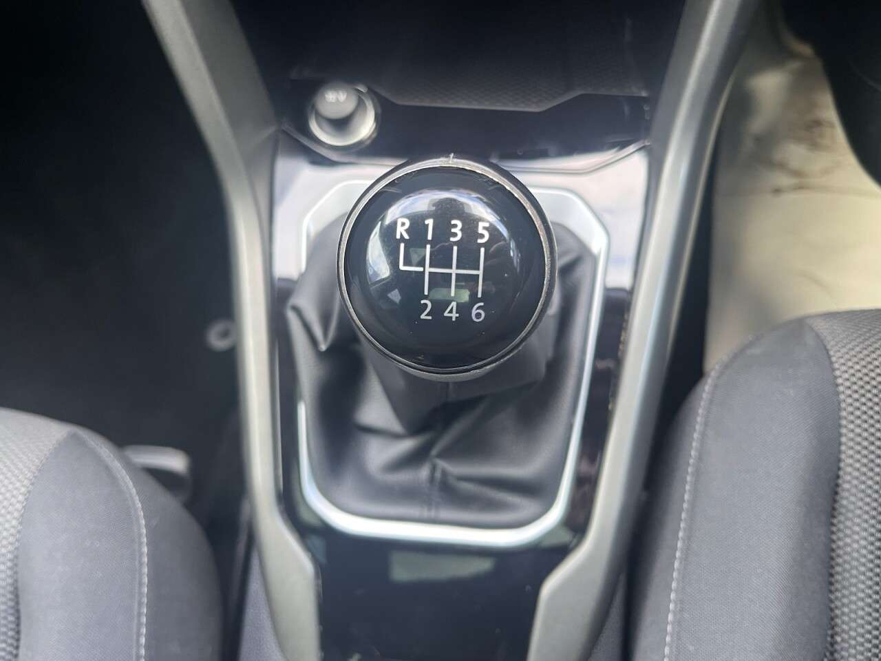 2020 VOLKSWAGEN T-ROC 2020 VOLKSWAGEN T-ROC