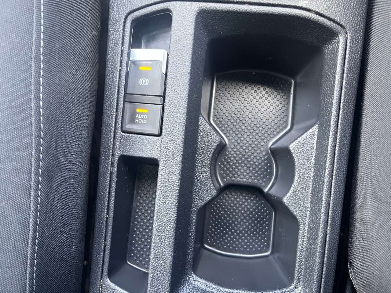 2020 VOLKSWAGEN T-ROC 2020 VOLKSWAGEN T-ROC