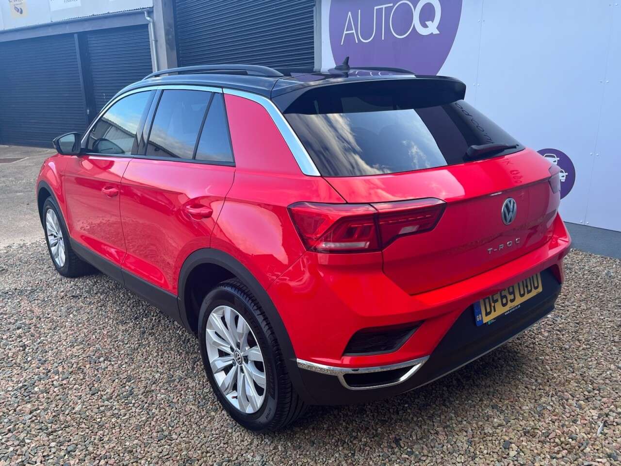 2020 VOLKSWAGEN T-ROC 2020 VOLKSWAGEN T-ROC