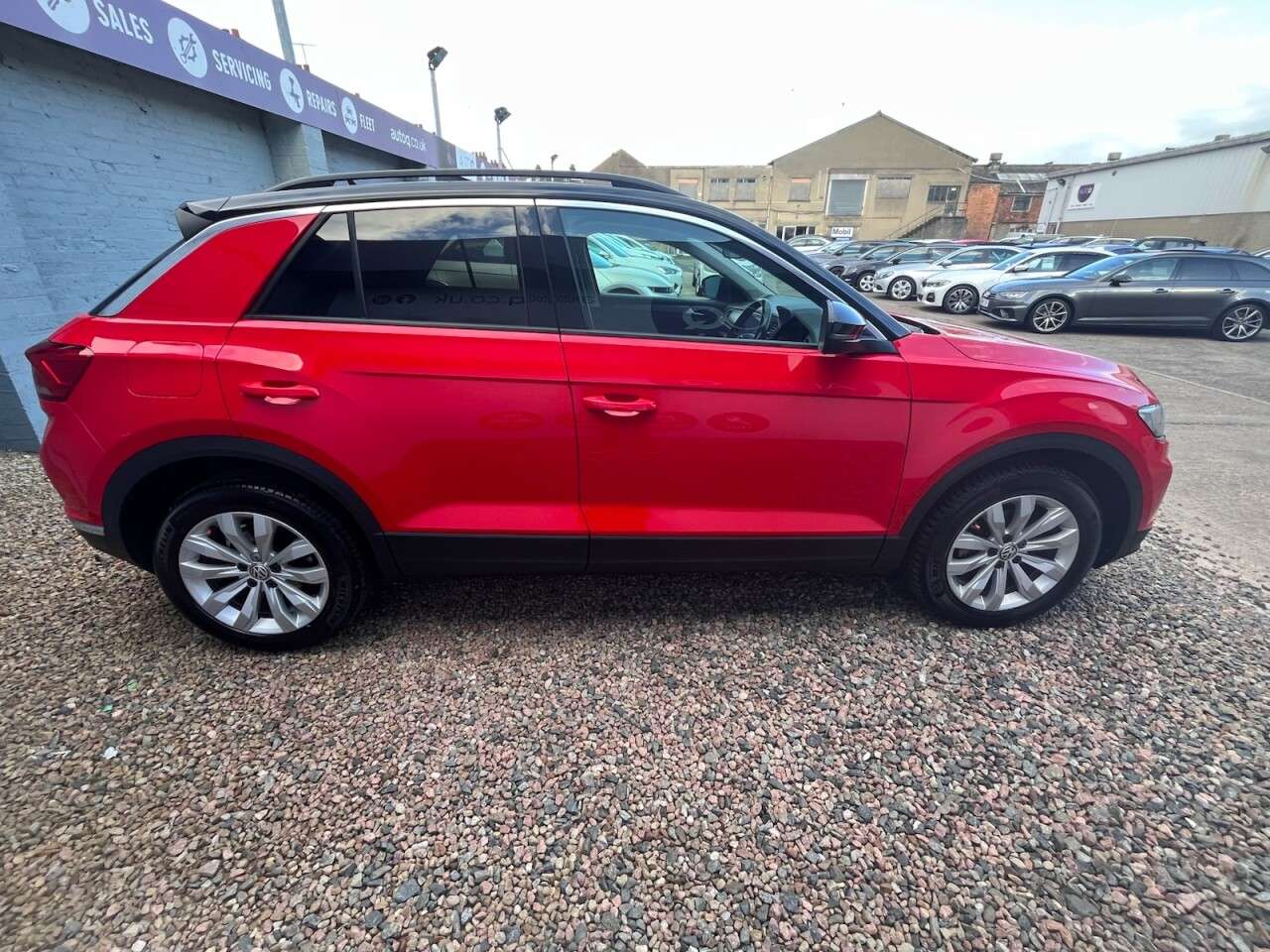 2020 VOLKSWAGEN T-ROC 2020 VOLKSWAGEN T-ROC