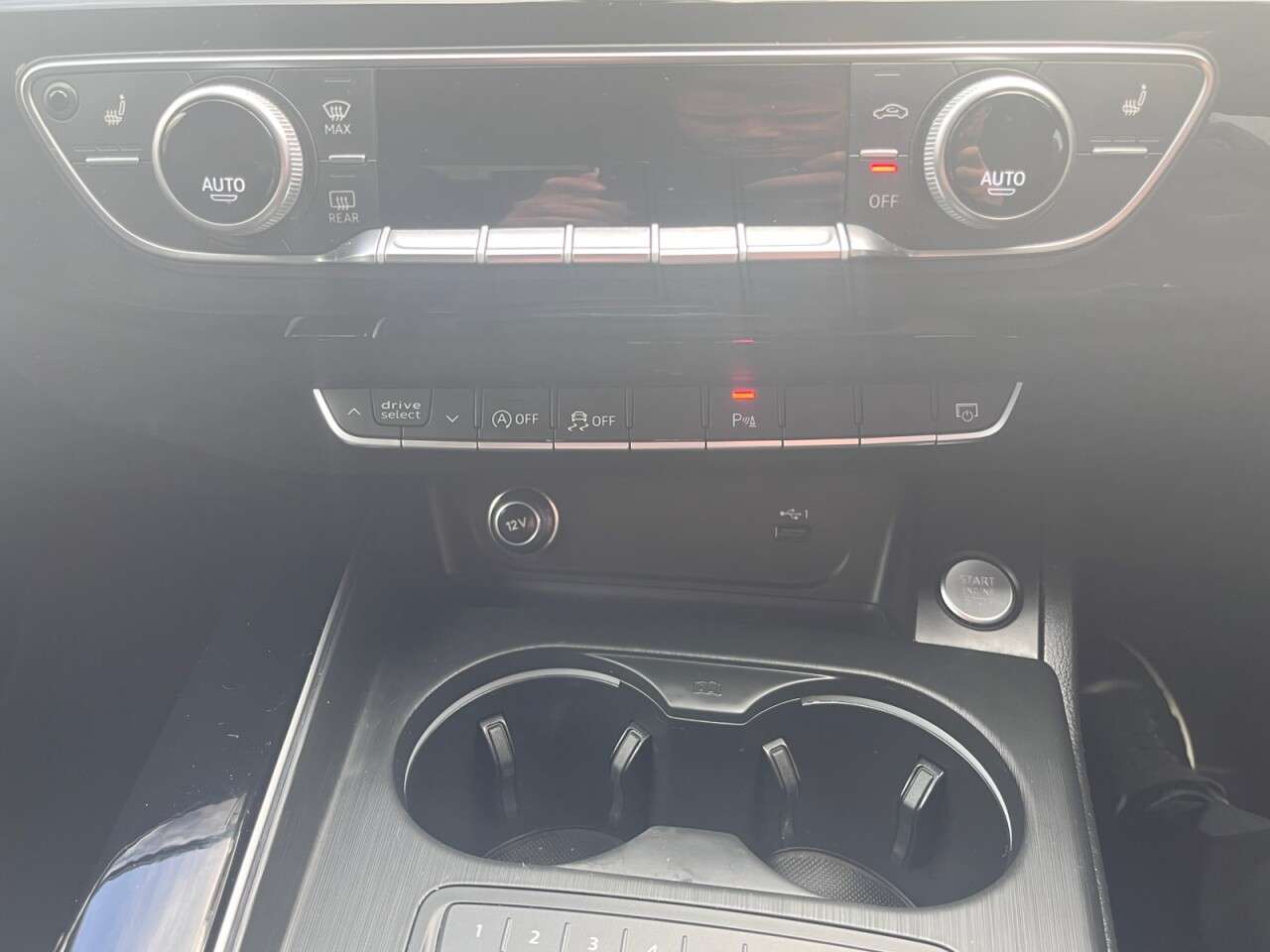 2019 AUDI A4 AVANT 2019 AUDI A4 AVANT