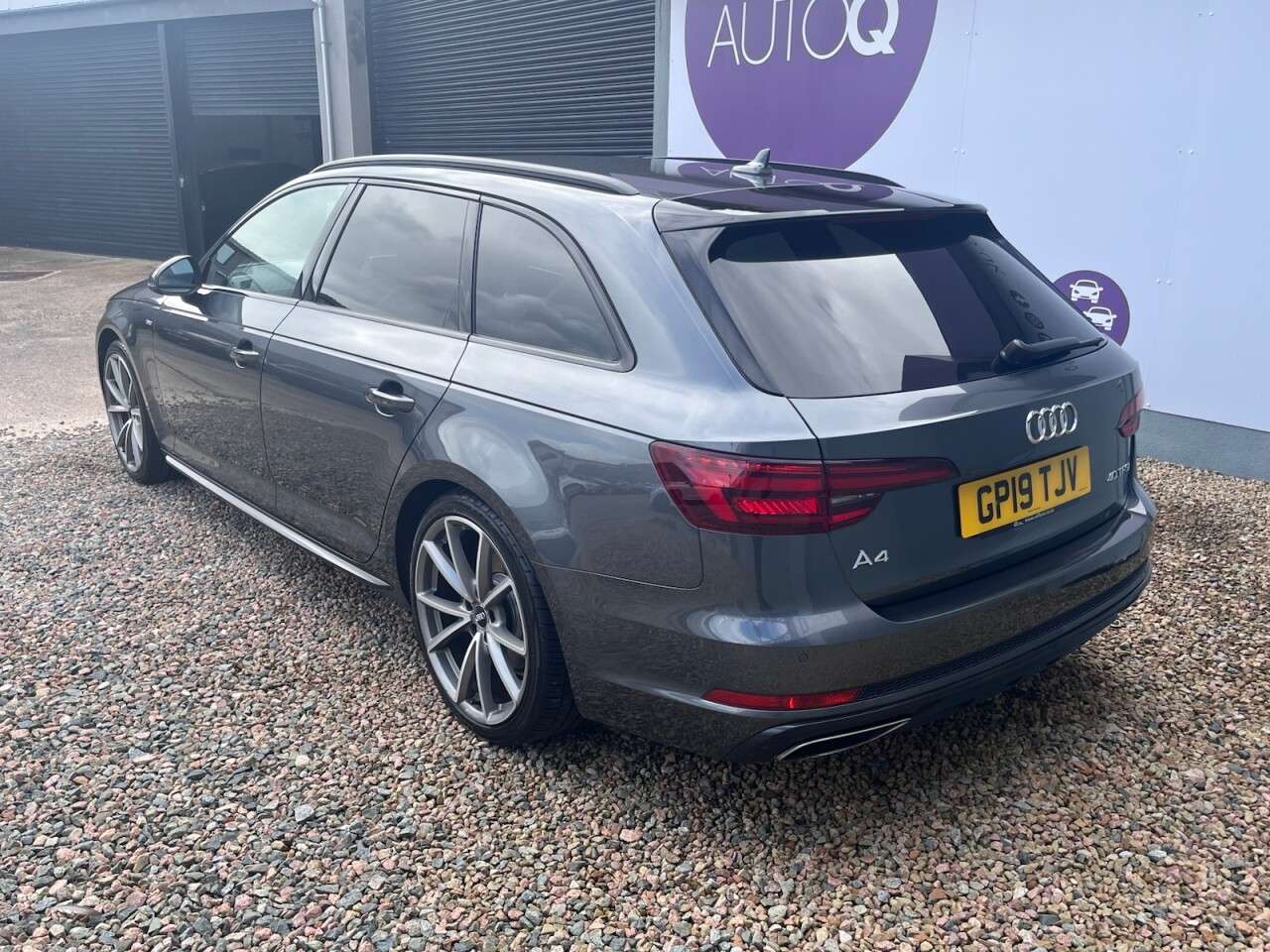 2019 AUDI A4 AVANT 2019 AUDI A4 AVANT