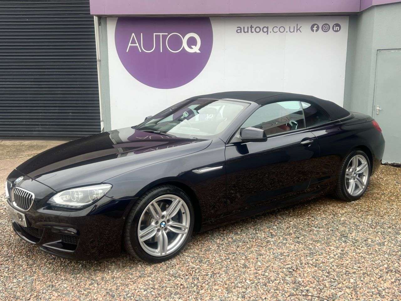A 2011 BMW 6 SERIES 3.0 640d M Sport Convertible 2dr Diesel Steptronic Euro 5 (s/s) (313 ps) A 2011 BMW 6 SERIES 3.0 640d M Sport Convertible 2dr Diesel Steptronic Euro 5 (s/s) (313 ps)