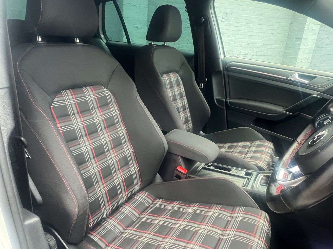 2018 VOLKSWAGEN GOLF 2018 VOLKSWAGEN GOLF