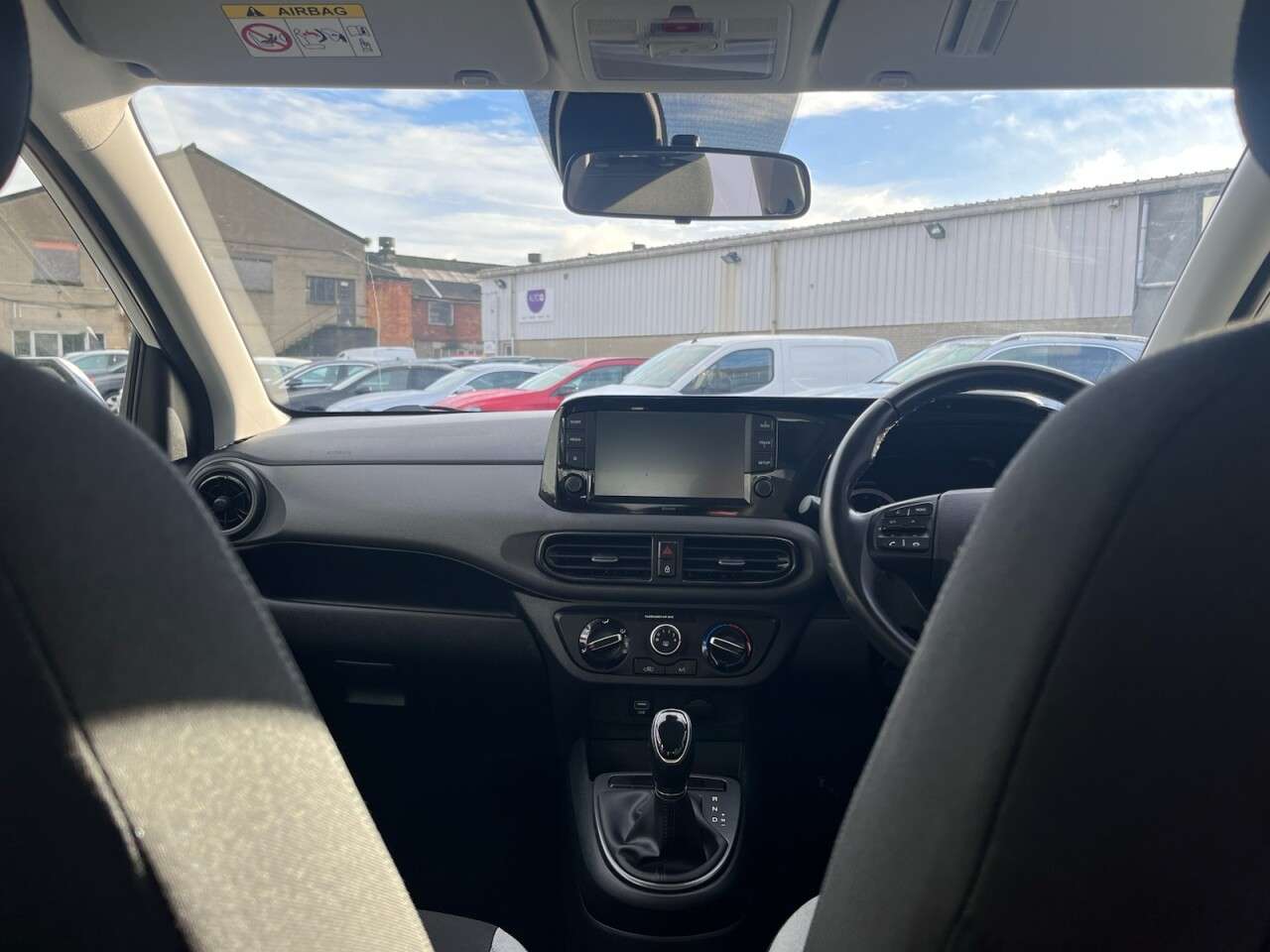 2022 HYUNDAI I10 2022 HYUNDAI I10